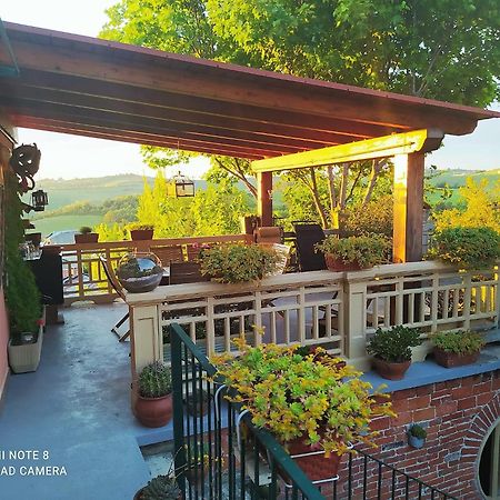 Apartamento La Terrazza Sul Monferrato Ozzano Monferrato Exterior foto
