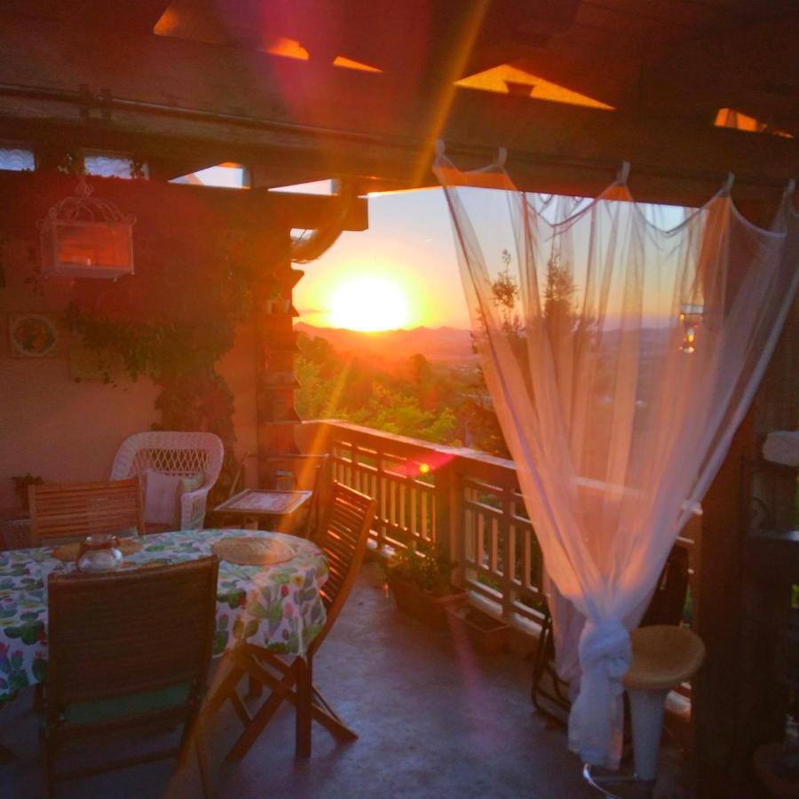 Apartamento La Terrazza Sul Monferrato Ozzano Monferrato Exterior foto