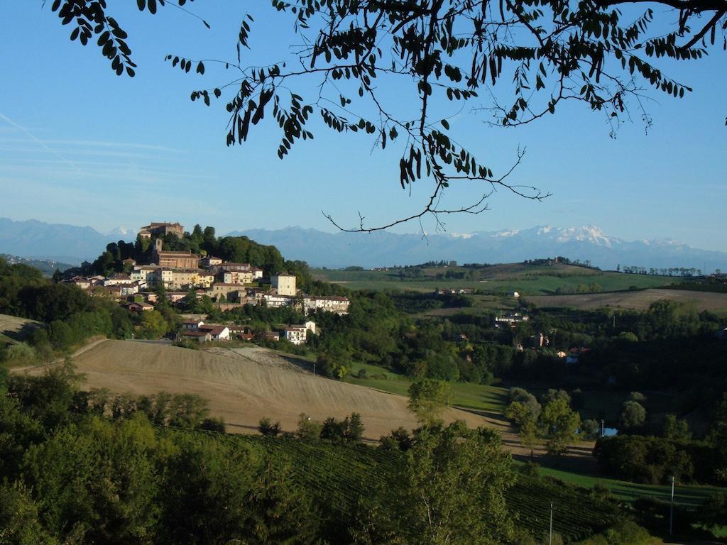Apartamento La Terrazza Sul Monferrato Ozzano Monferrato Exterior foto