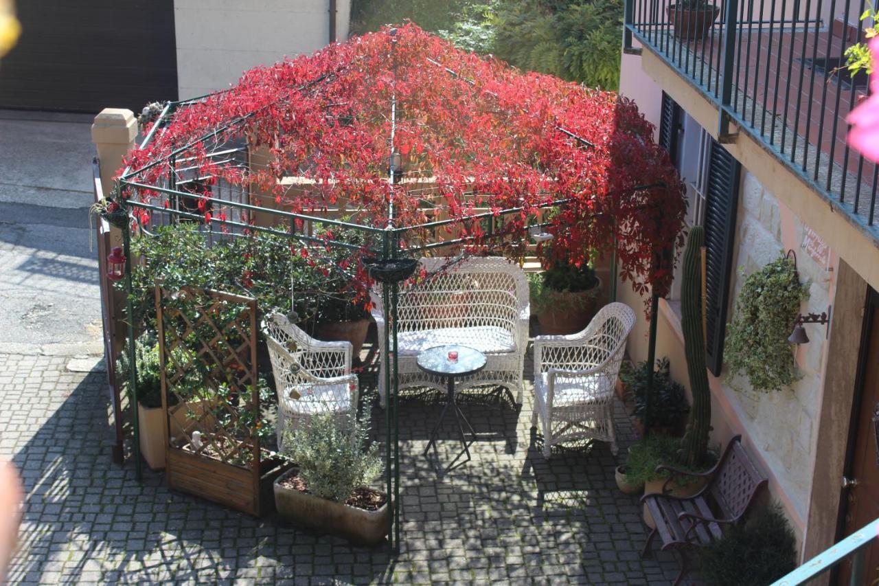 Apartamento La Terrazza Sul Monferrato Ozzano Monferrato Exterior foto